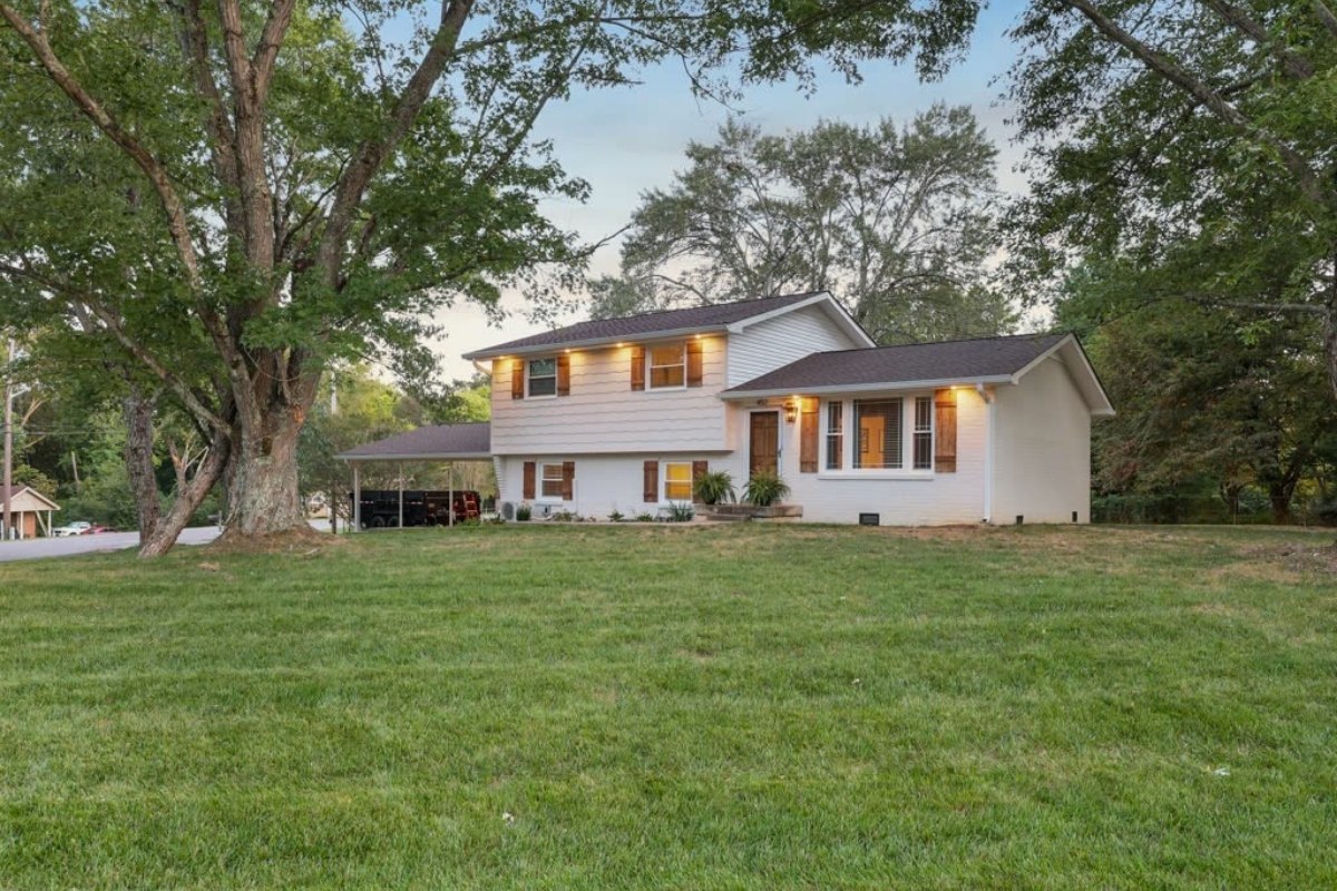 Achieving Professional-Quality Real Estate Photos