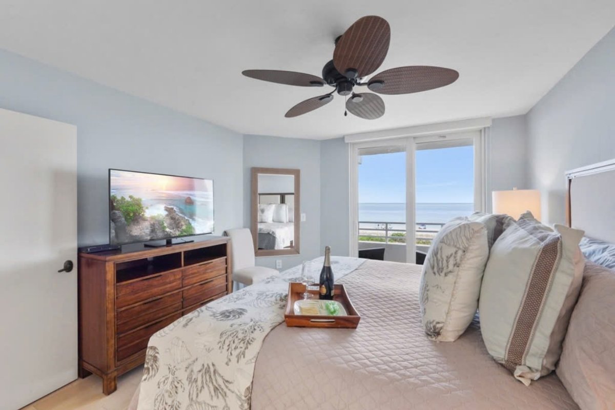 Flash Photography Techniques for Real Estate