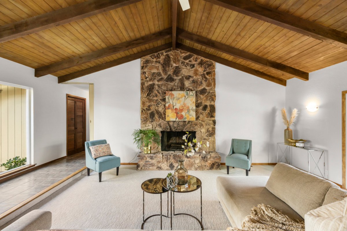 Extra Pro Tips for DIY Real Estate Photography