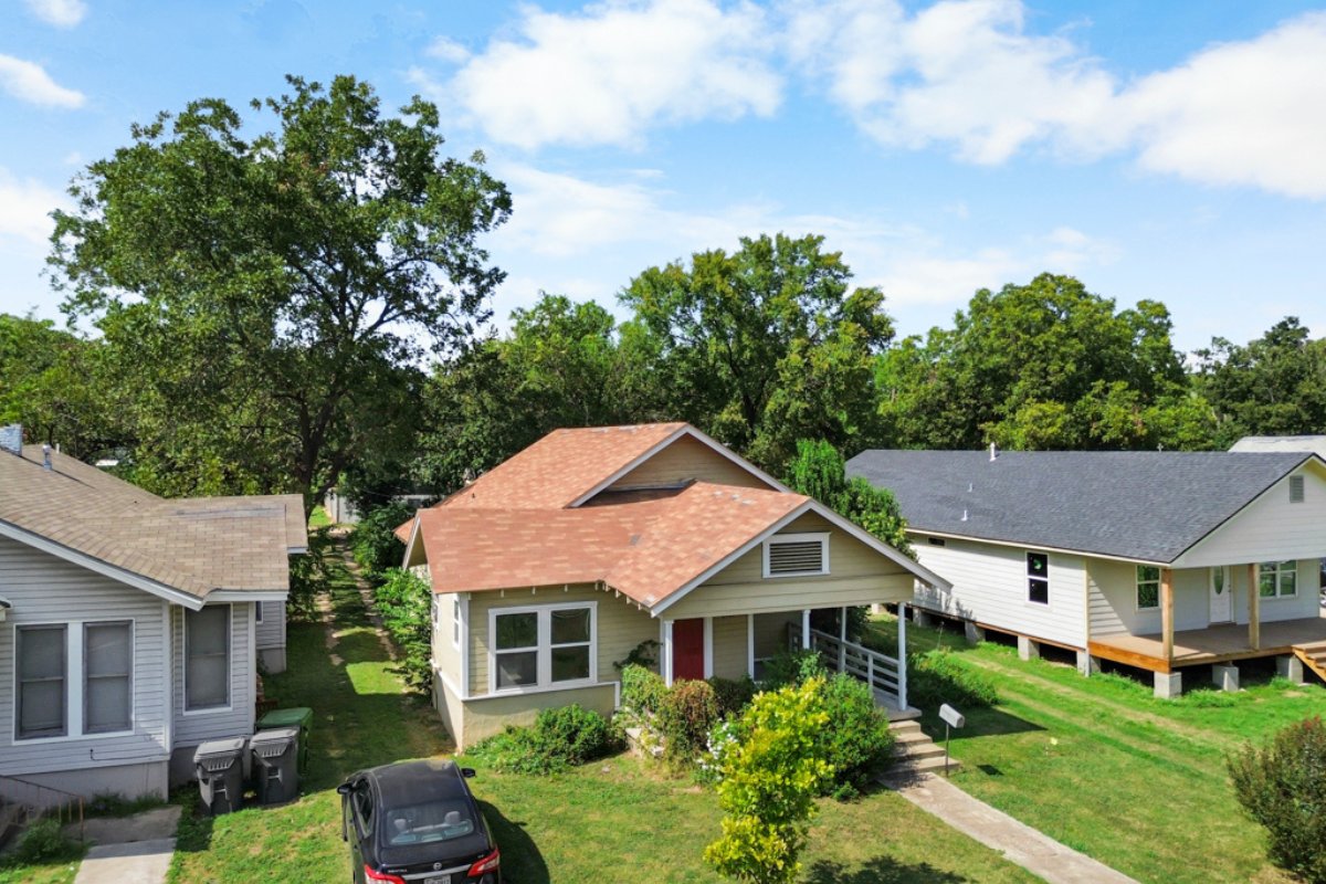 Applications of Drone Photography in Real Estate