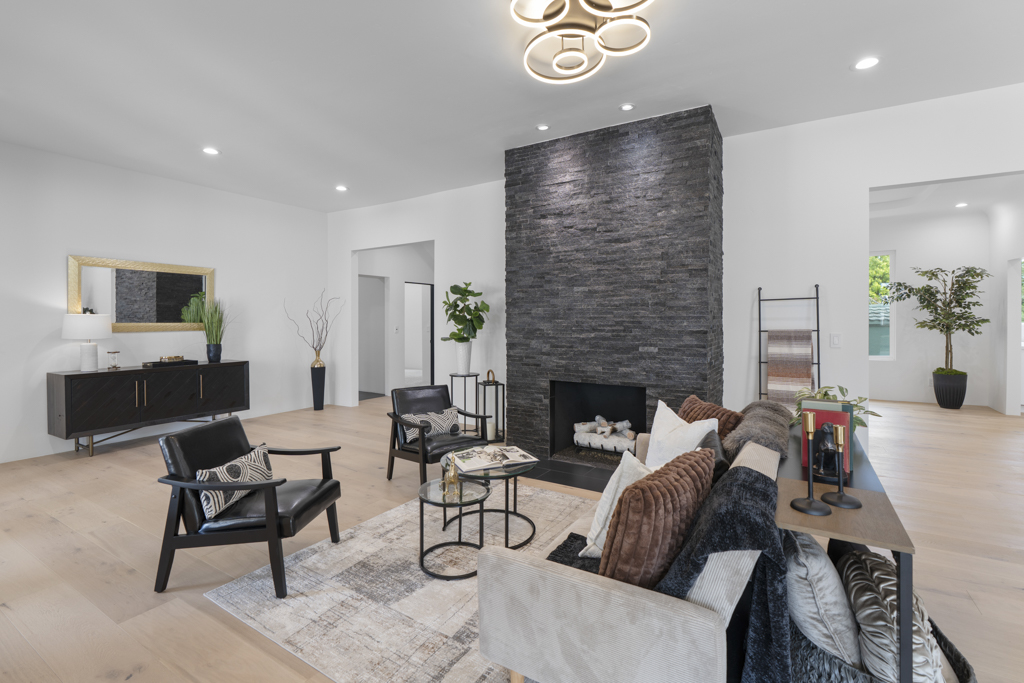 HDR and Flash for Real Estate Photography