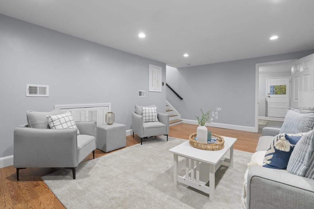 Traditional Home Staging
