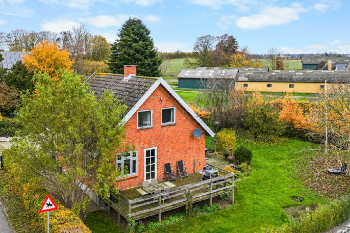 How Much Real Estate Drone Photographers Earn