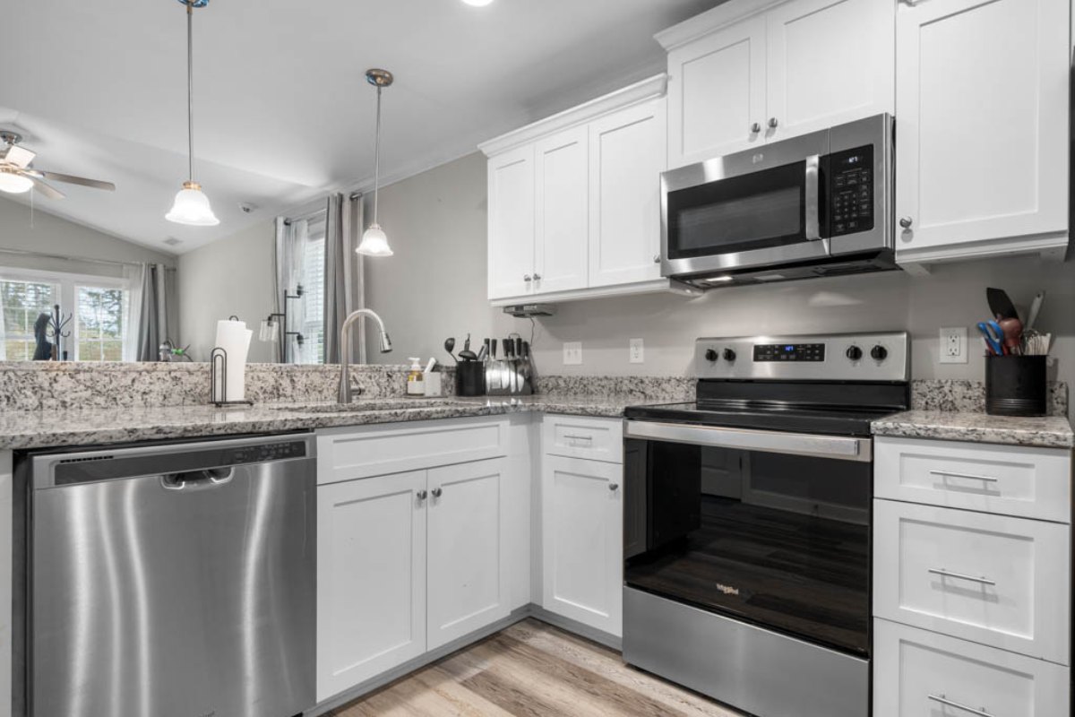 Makes Real Estate Photographs Perfect