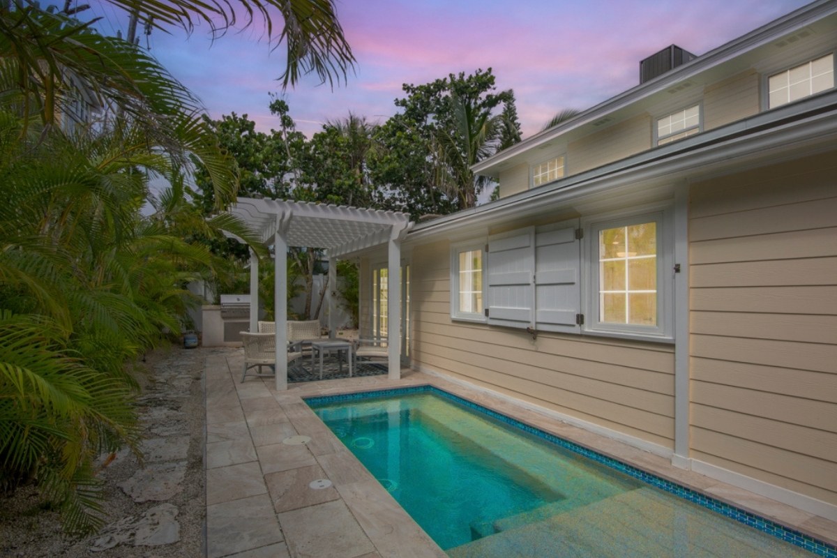 Quick Tips for Day-to-Dusk Real Estate Photos Using AI