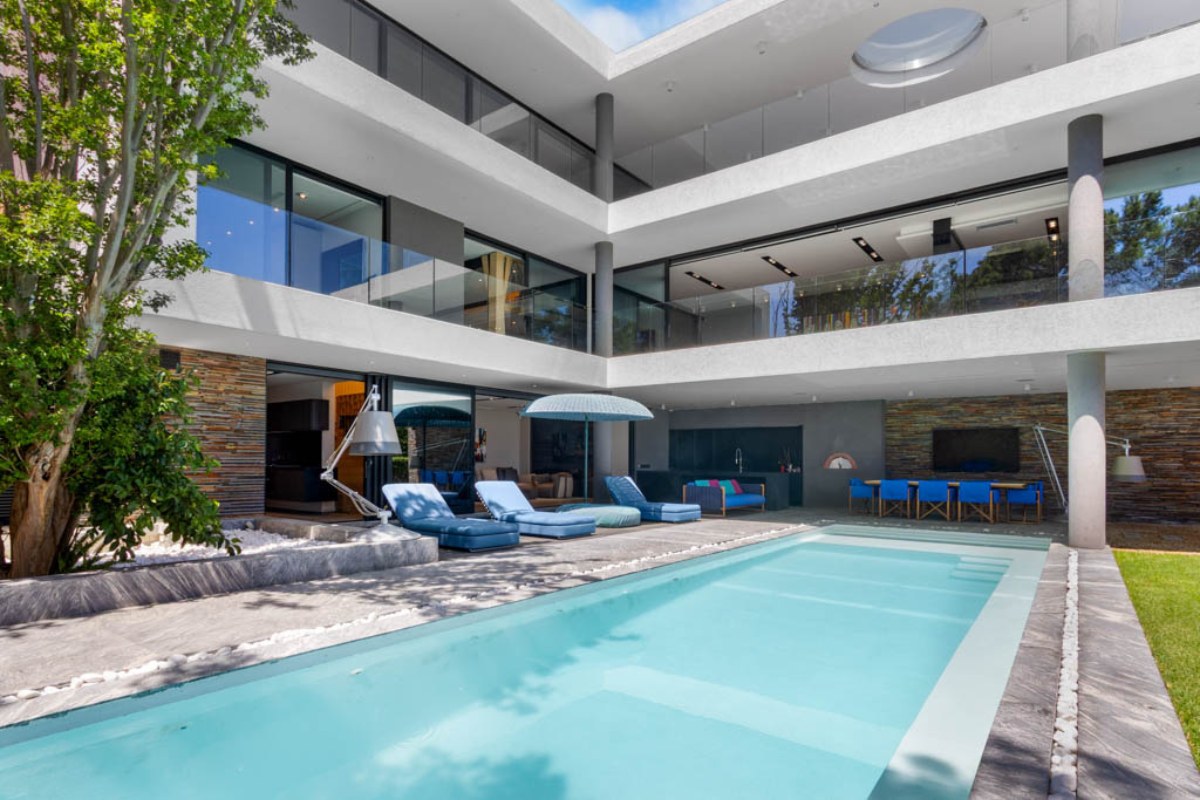 Rich Opportunities for Freelance Photo Editors