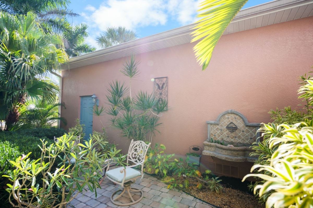 Addressing Ghosting in HDR Photos