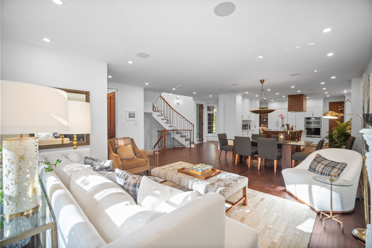 Add Finishing Touches for Warmth and Appeal