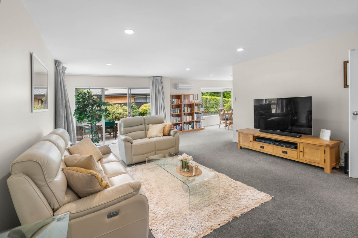 the property images were manually edited.