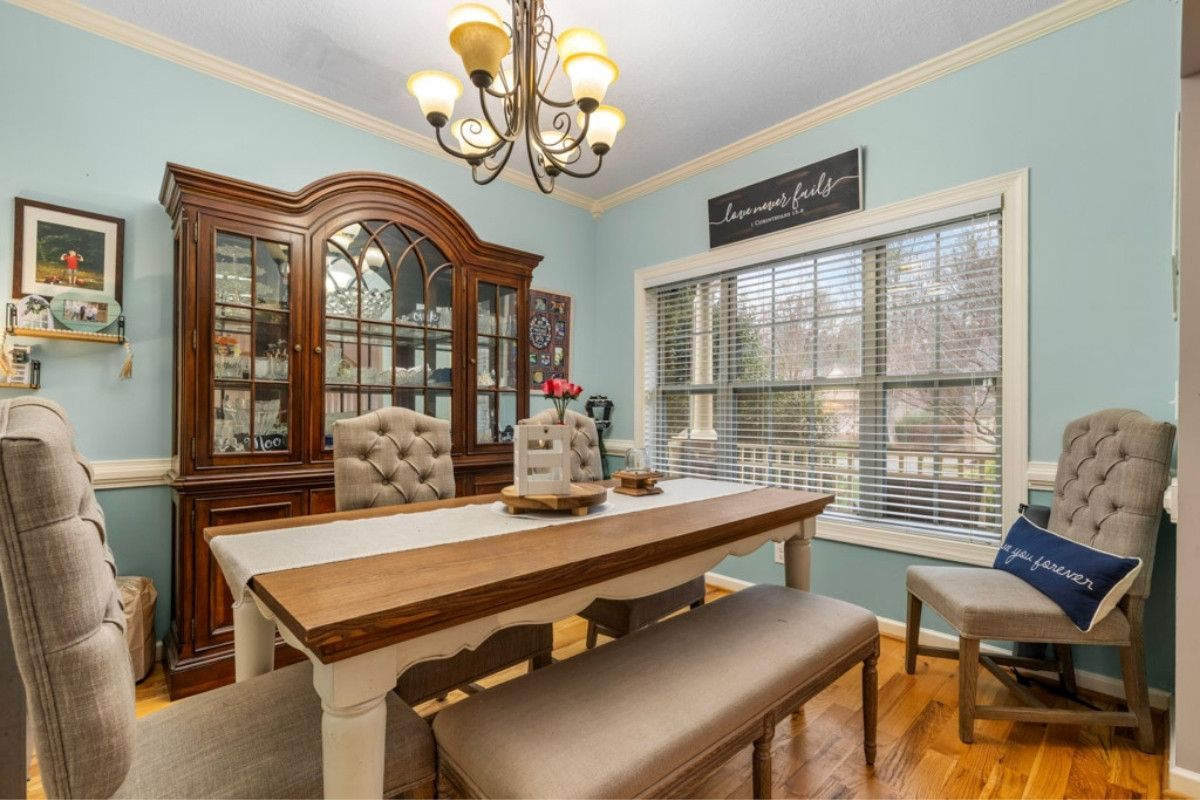 The Impact of First Impressions and External Influences