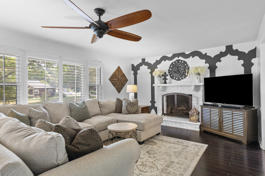 what is virtual home staging