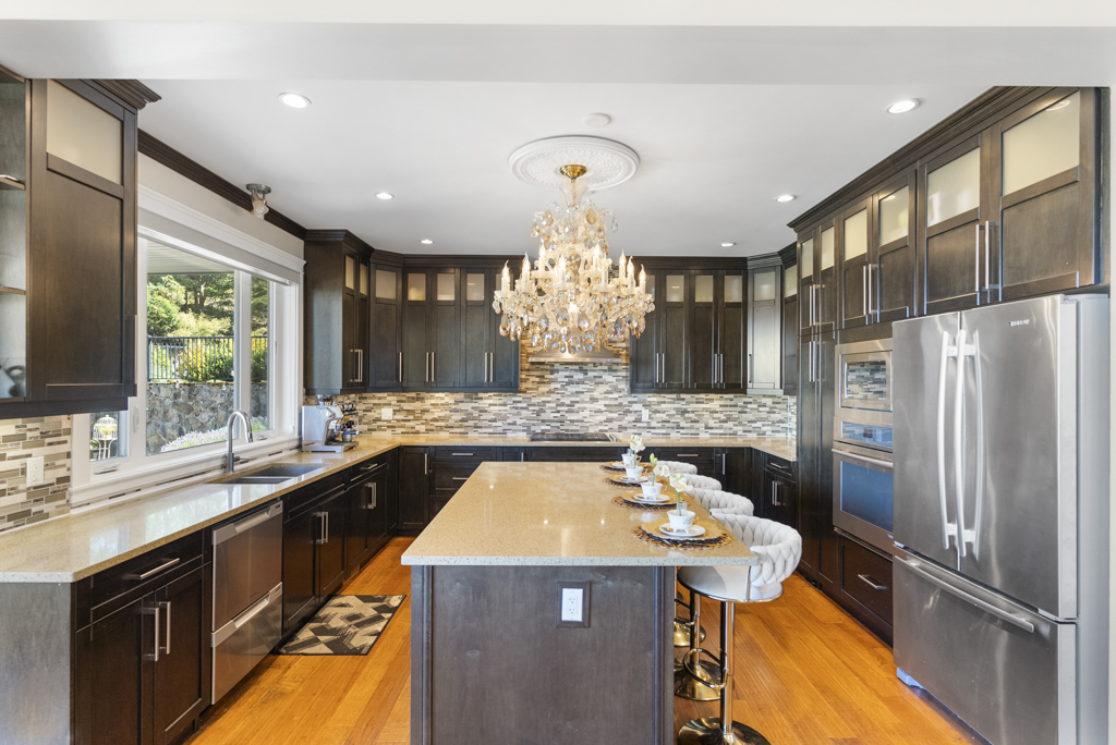 Blended Brackets (HDR)