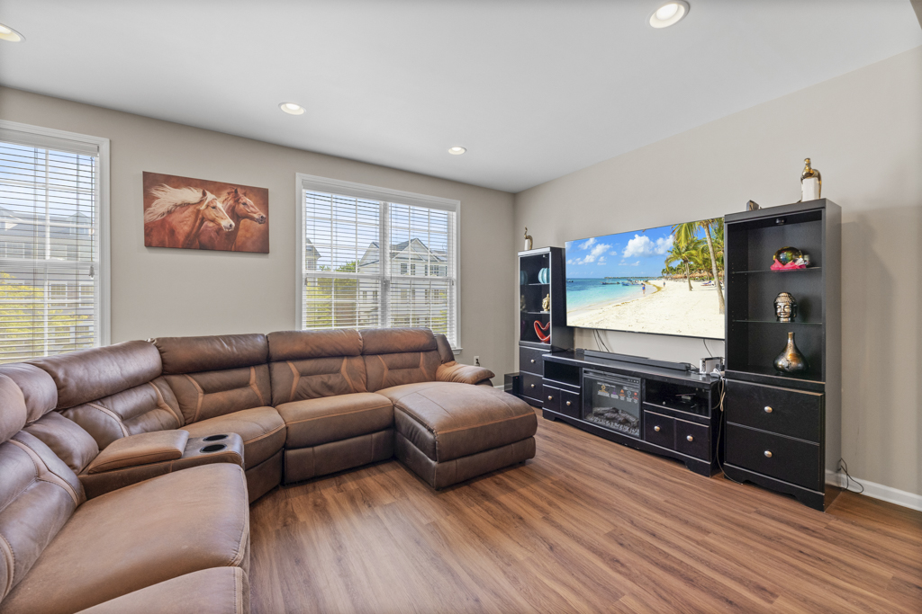 Blended Brackets (HDR)