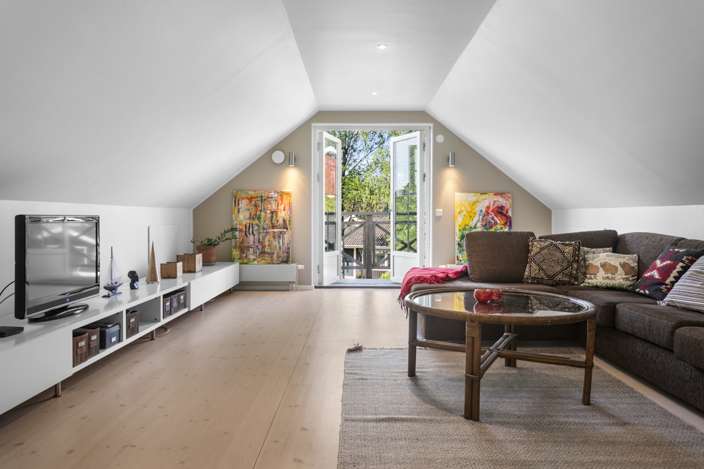 Blended Brackets (HDR)