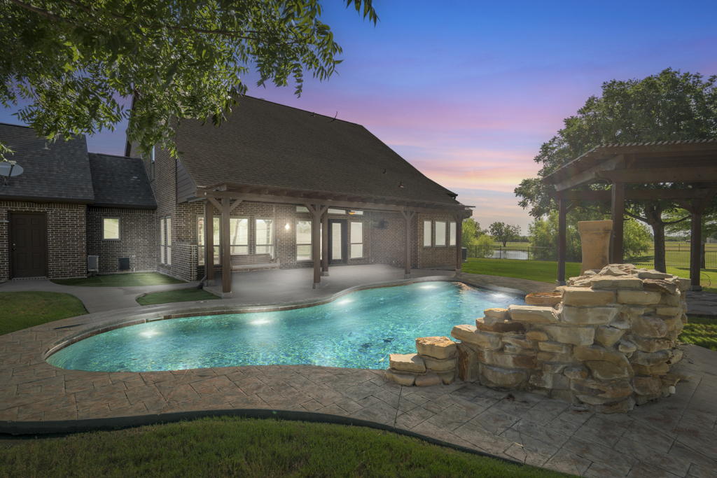 Blended Brackets (HDR)